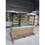 Tủ trưng bày bánh kem 3 tầng OKASU OKA-1500M